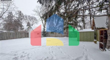 Residential - Single Family Home - Cambridge, Canada - Canada