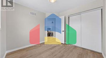 Residential - Single Family Home - Cambridge, Canada - Canada