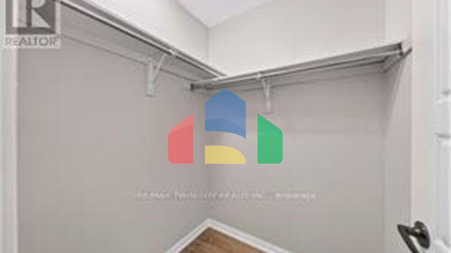 Residential - Single Family Home - Cambridge, Canada - Canada