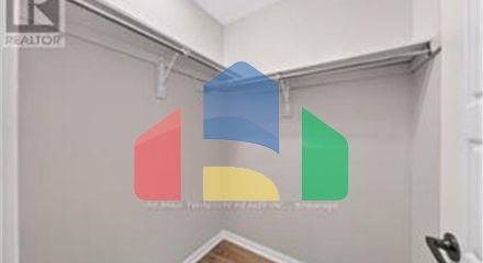 Residential - Single Family Home - Cambridge, Canada - Canada