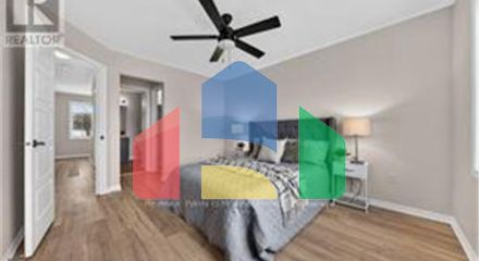 Residential - Single Family Home - Cambridge, Canada - Canada