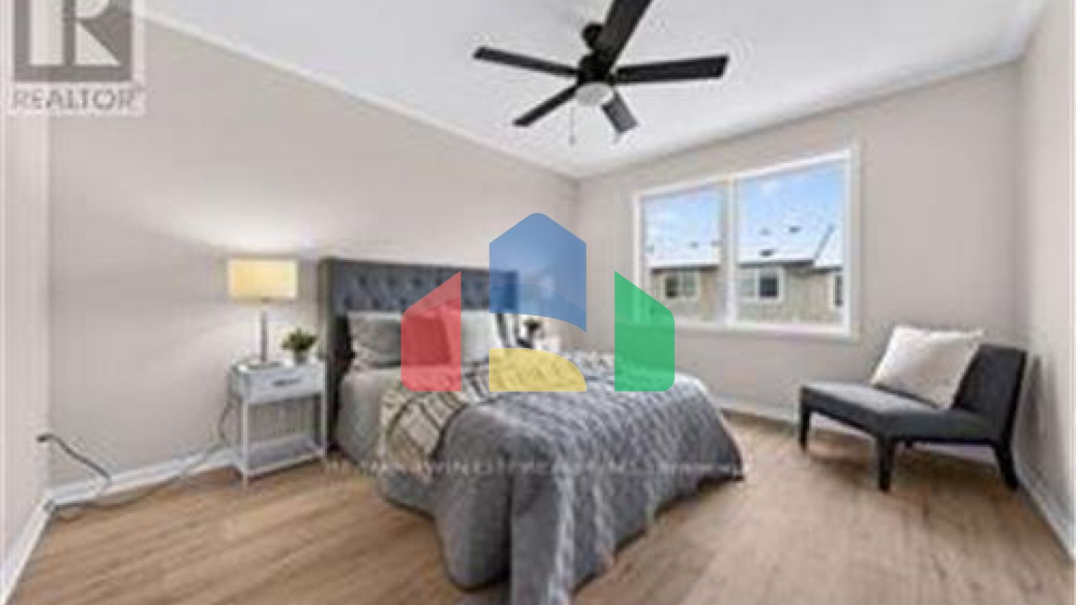 Residential - Single Family Home - Cambridge, Canada - Canada