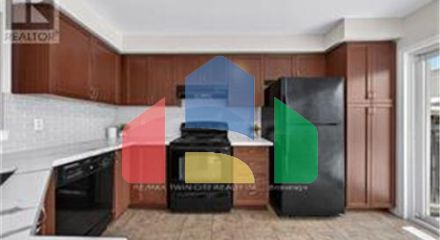 Residential - Single Family Home - Cambridge, Canada - Canada