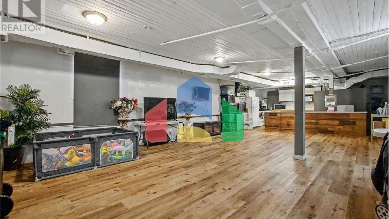 Commercial - Commercial/Retail - Cambridge, Canada - Canada