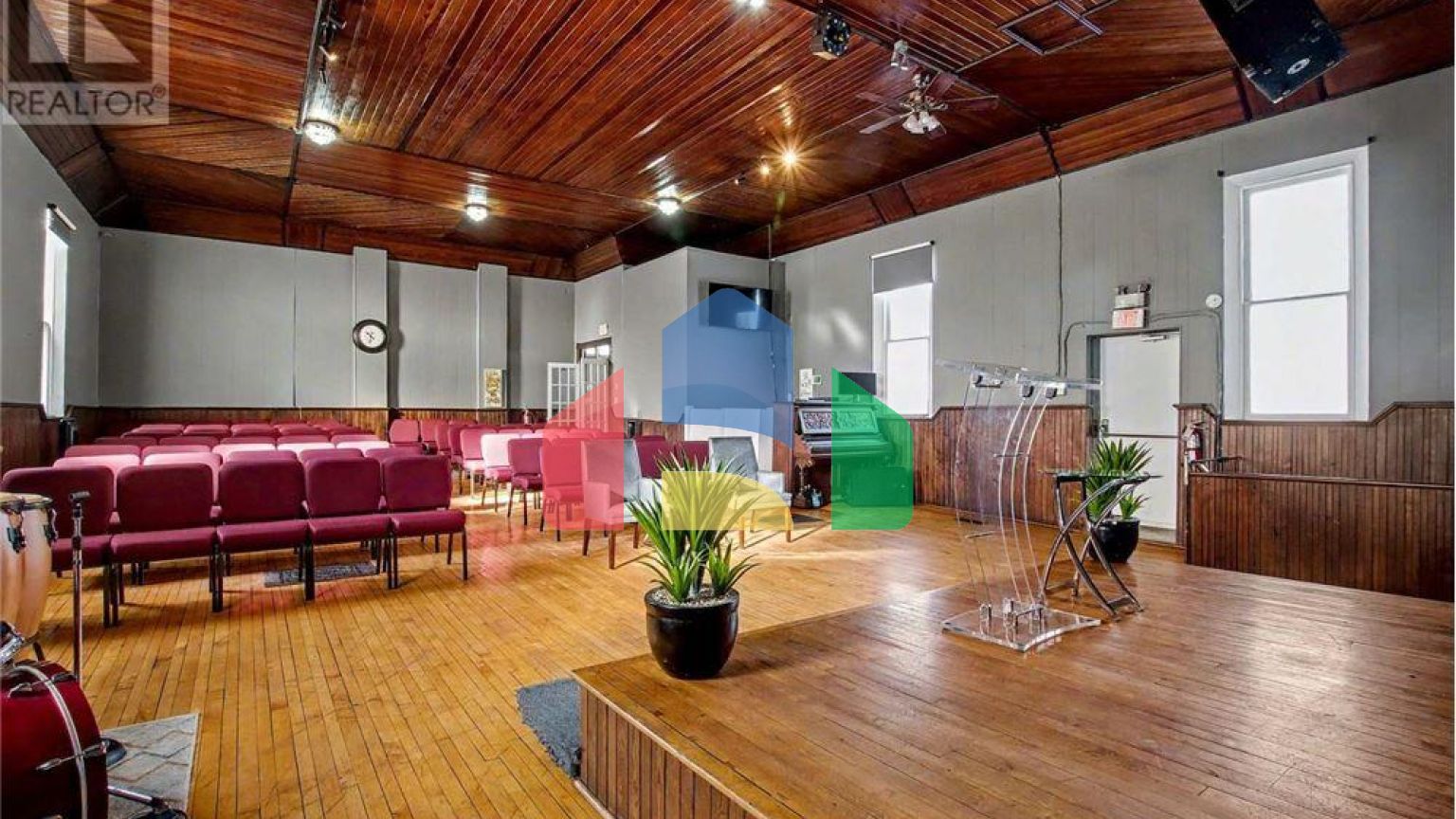 Commercial - Commercial/Retail - Cambridge, Canada - Canada