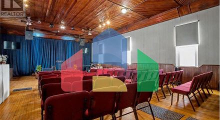 Commercial - Commercial/Retail - Cambridge, Canada - Canada