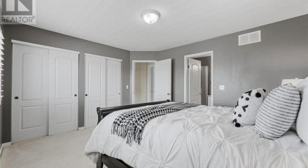 Residential - Condo/Apartment - Cambridge, Canada - Canada