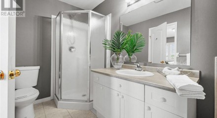 Residential - Condo/Apartment - Cambridge, Canada - Canada