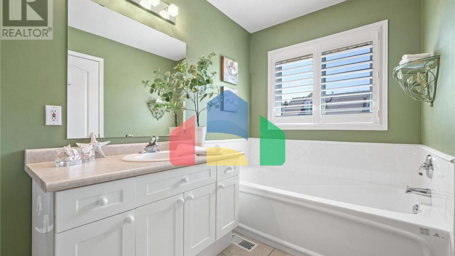 Residential - Condo/Apartment - Cambridge, Canada - Canada