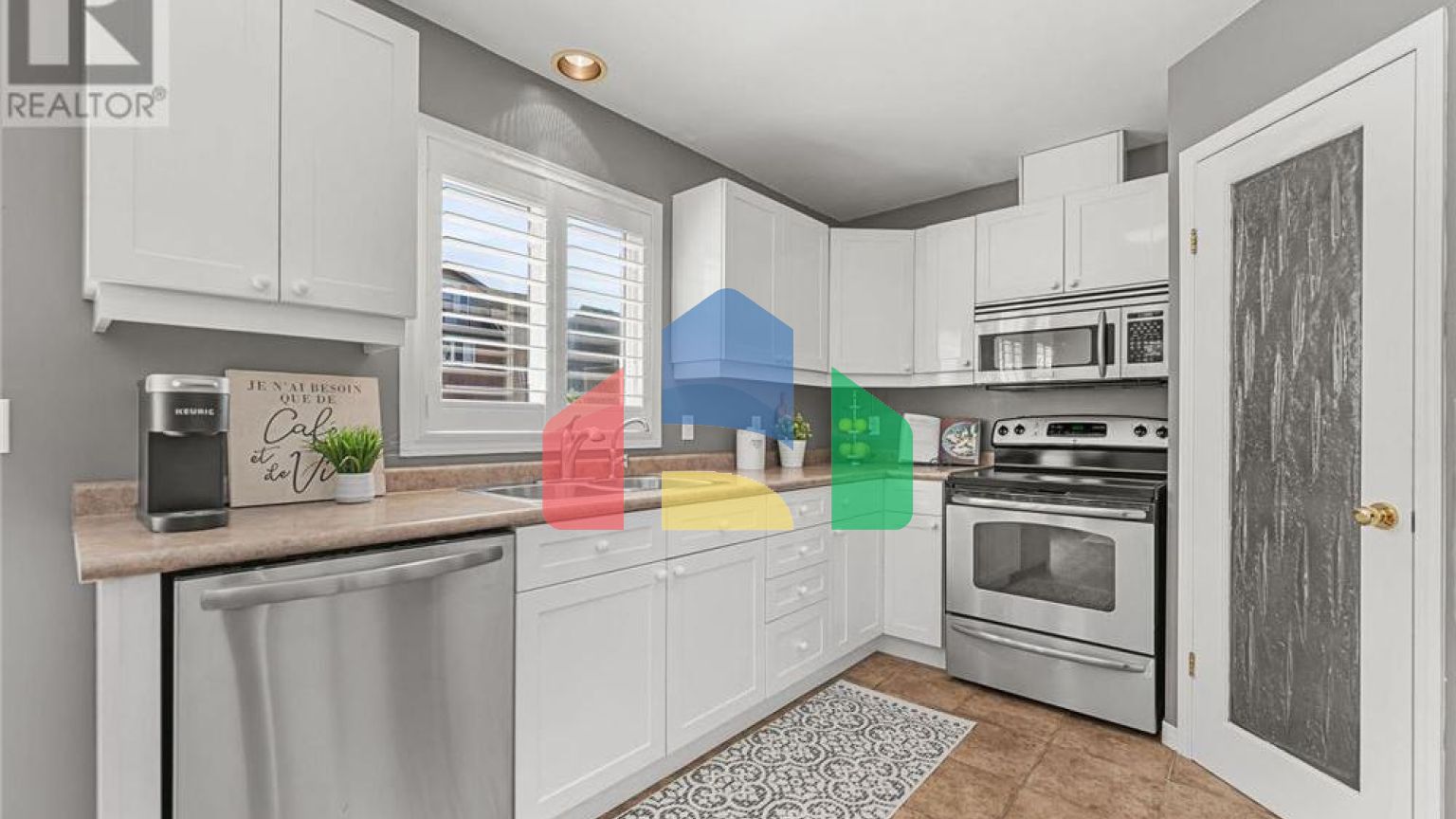 Residential - Condo/Apartment - Cambridge, Canada - Canada