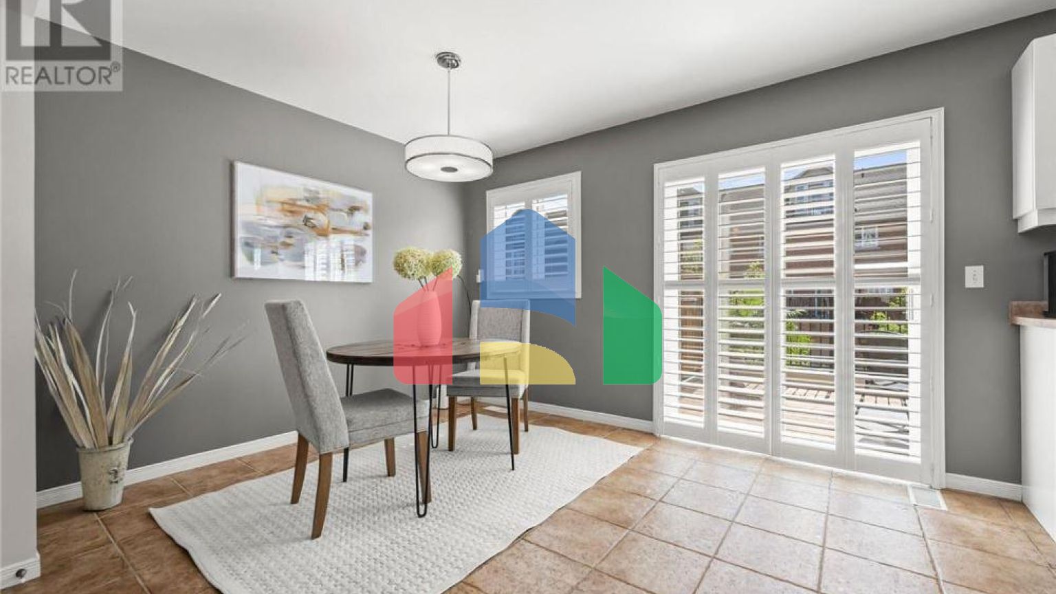 Residential - Condo/Apartment - Cambridge, Canada - Canada