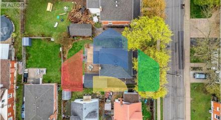 Residential - Single Family Home - Cambridge, Canada - Canada