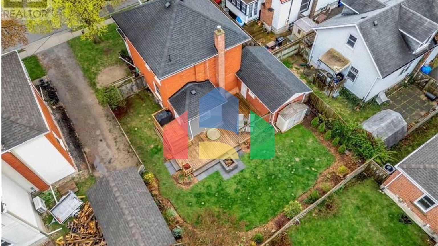 Residential - Single Family Home - Cambridge, Canada - Canada