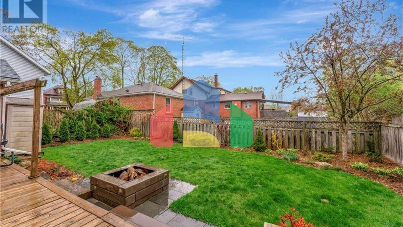 Residential - Single Family Home - Cambridge, Canada - Canada