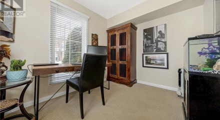 Residential - Single Family Home - Cambridge, Canada - Canada