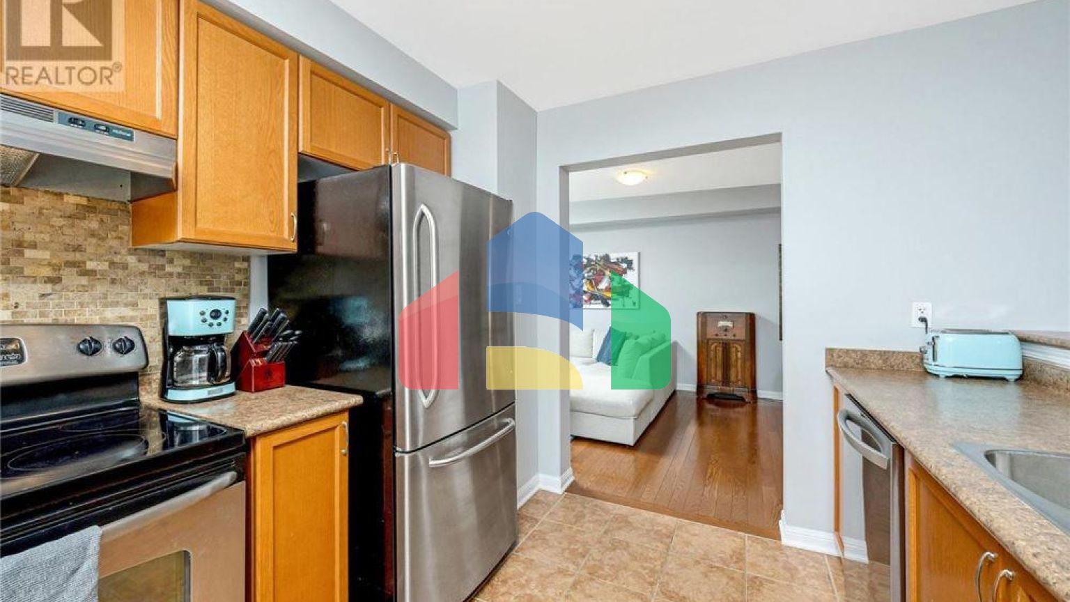 Residential - Single Family Home - Cambridge, Canada - Canada