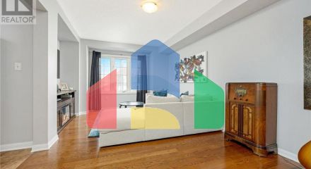 Residential - Single Family Home - Cambridge, Canada - Canada