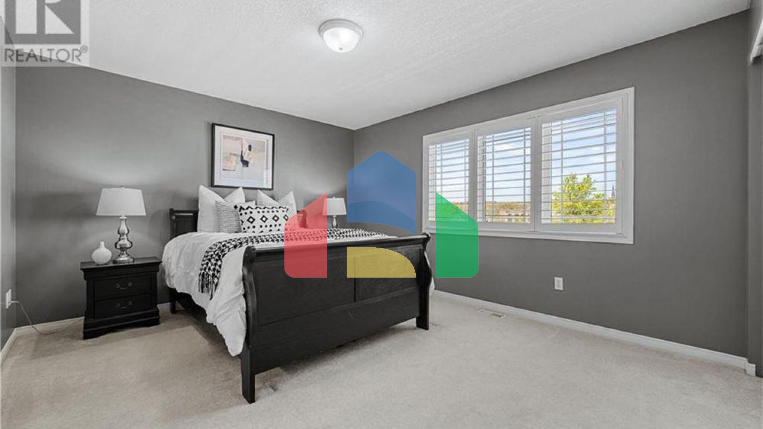 Residential - Condo/Apartment - Cambridge, Canada - Canada