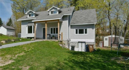 Residential - Two Level House - Saint-Calixte, Canada - Canada