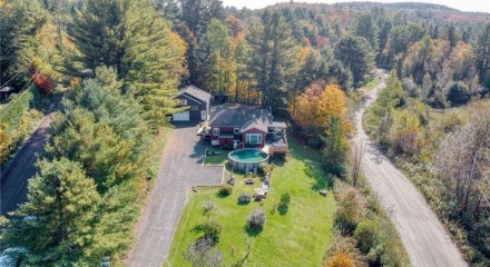 Residential - Bungalow - Saint-Calixte, Canada - Canada