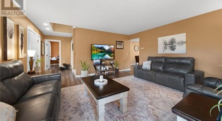 Residential - Single Family Home - Duncan, Canada - Canada