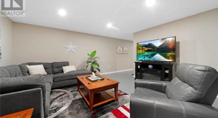 Residential - Single Family Home - Duncan, Canada - Canada