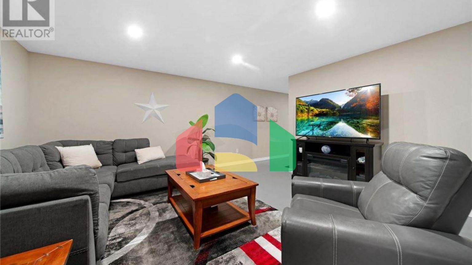 Residential - Single Family Home - Duncan, Canada - Canada