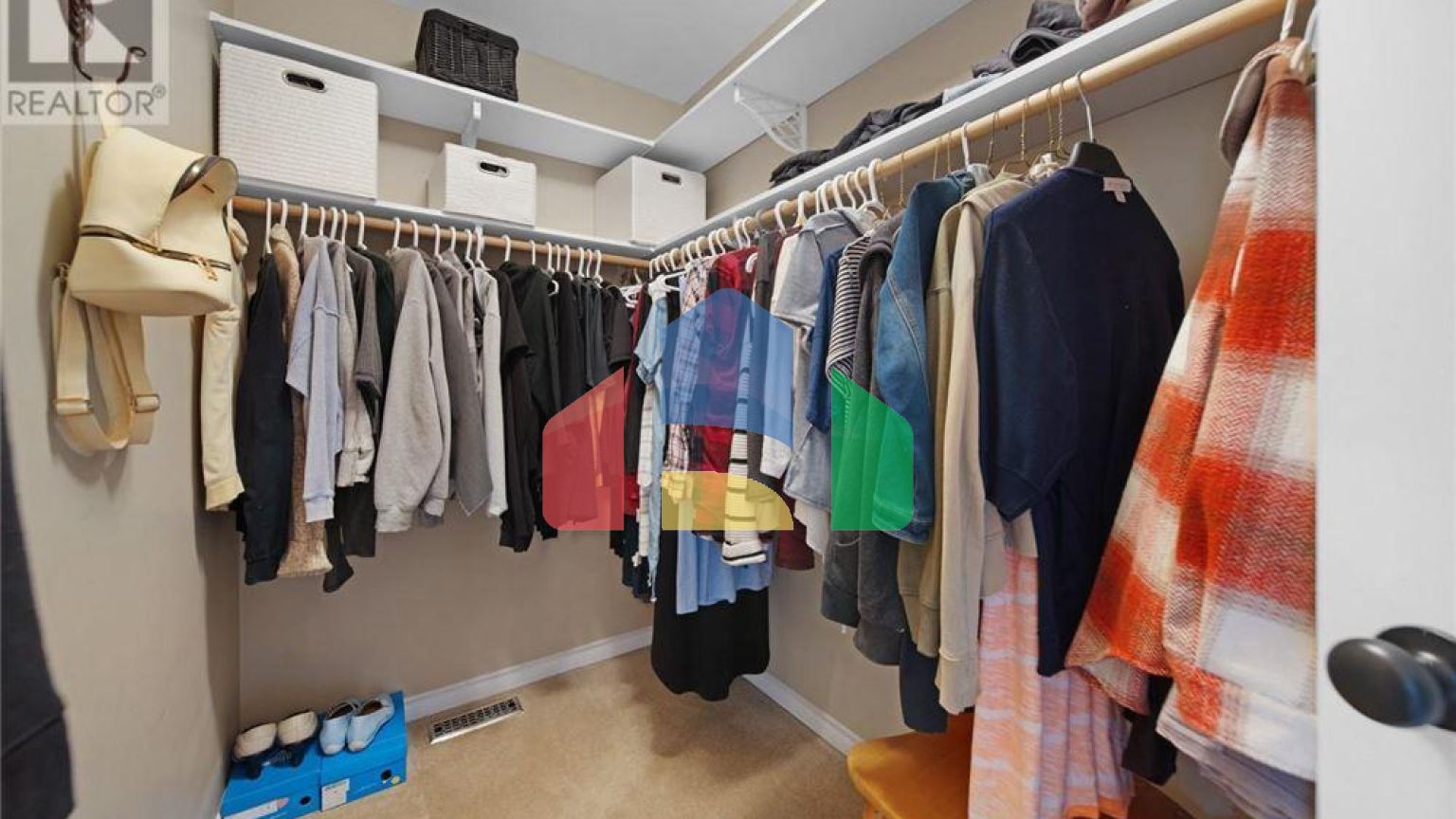 Residential - Single Family Home - Duncan, Canada - Canada