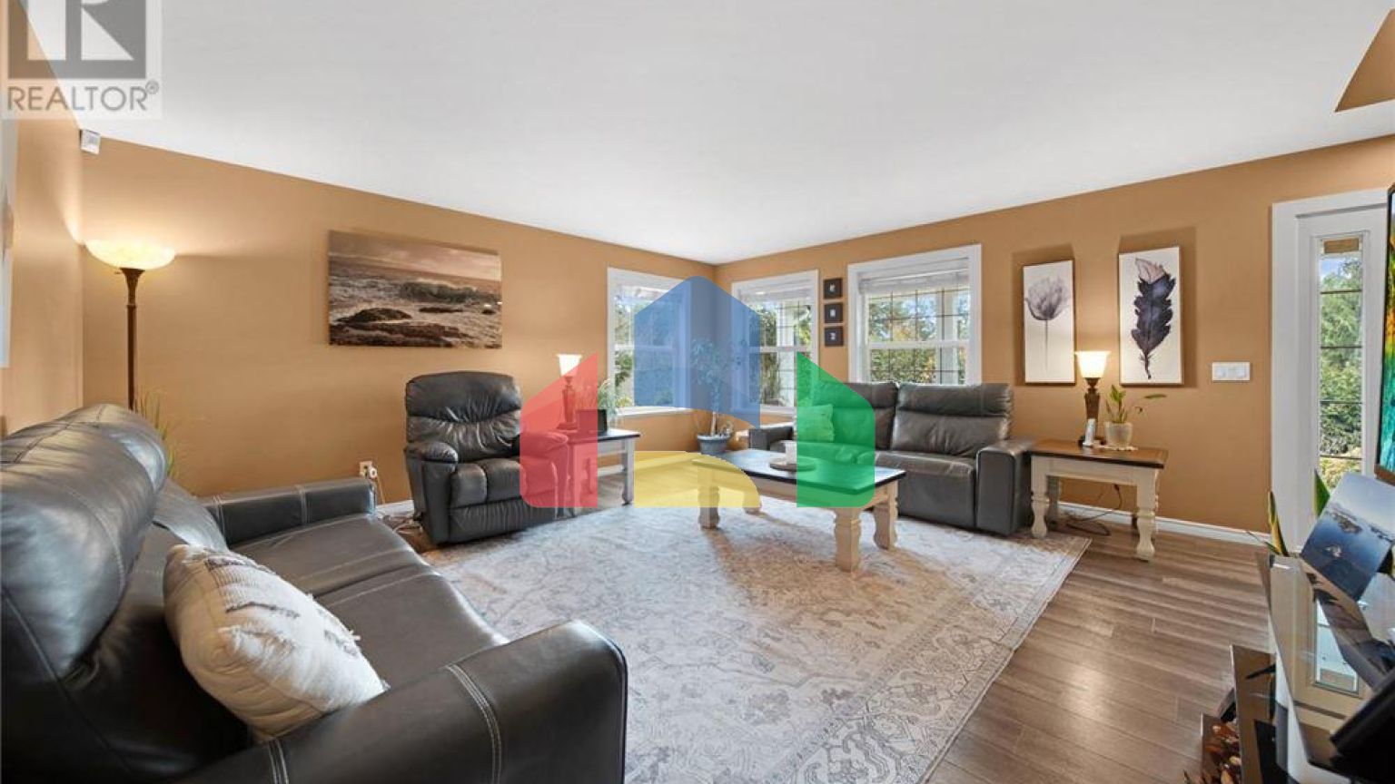 Residential - Single Family Home - Duncan, Canada - Canada