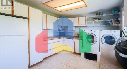 Residential - Single Family Home - Duncan, Canada - Canada