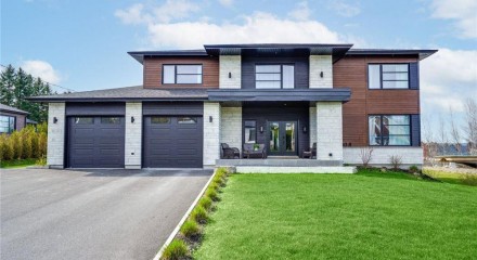 Residential - Two Level House - Aubert-Gallion, Canada - Canada