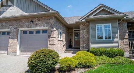 Residential - Condo/Apartment - New Hamburg, Canada - Canada