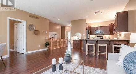 Residential - Condo/Apartment - New Hamburg, Canada - Canada
