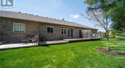 Residential - Condo/Apartment - New Hamburg, Canada - Canada