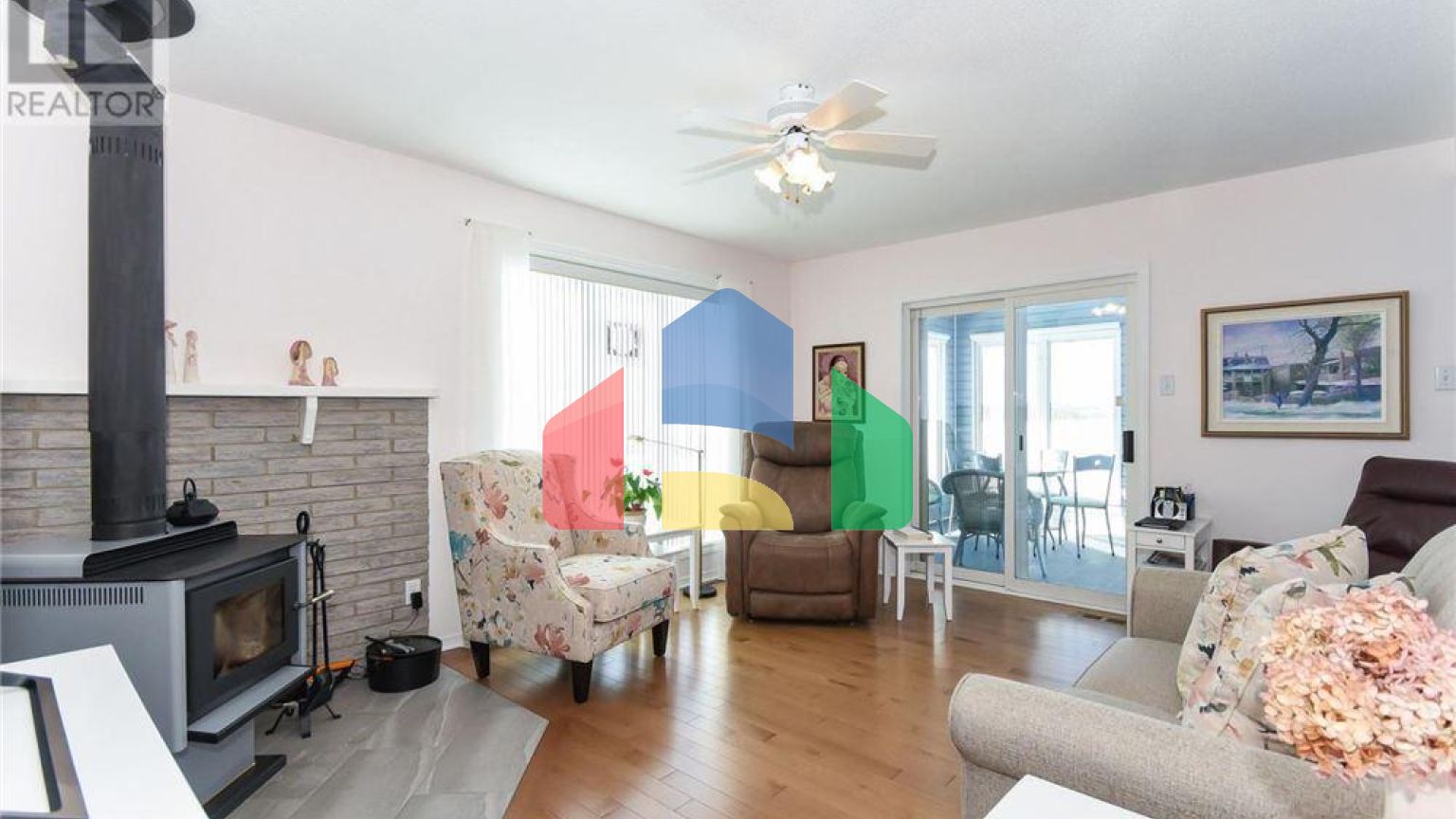 Residential - Single Family Home - Clarence-Rockland, Canada - Canada