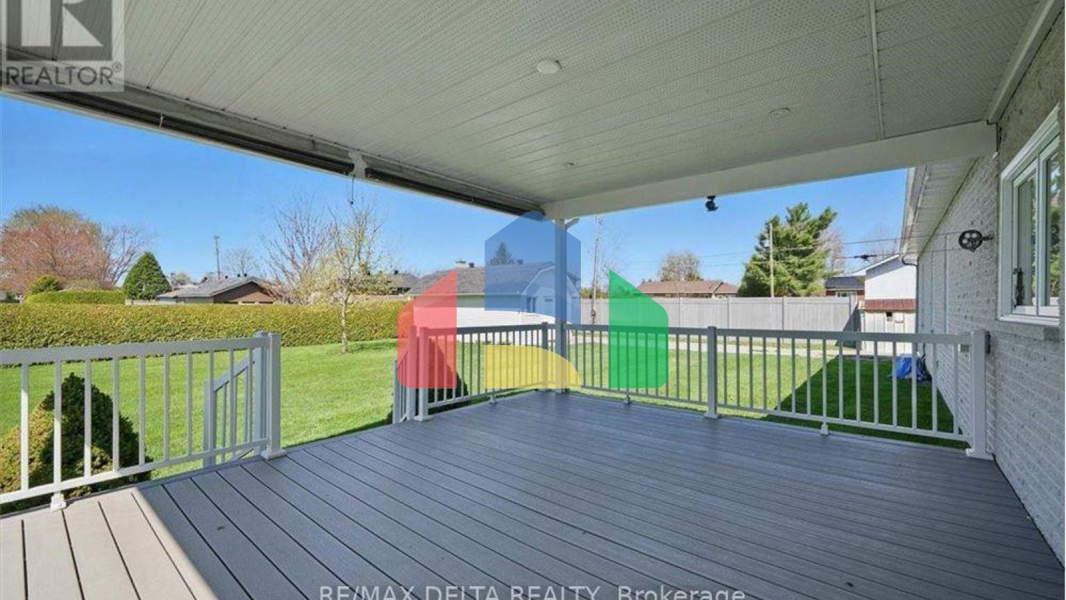 Residential - Single Family Home - Clarence-Rockland, Canada - Canada