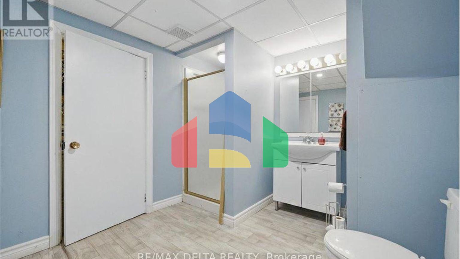 Residential - Single Family Home - Clarence-Rockland, Canada - Canada