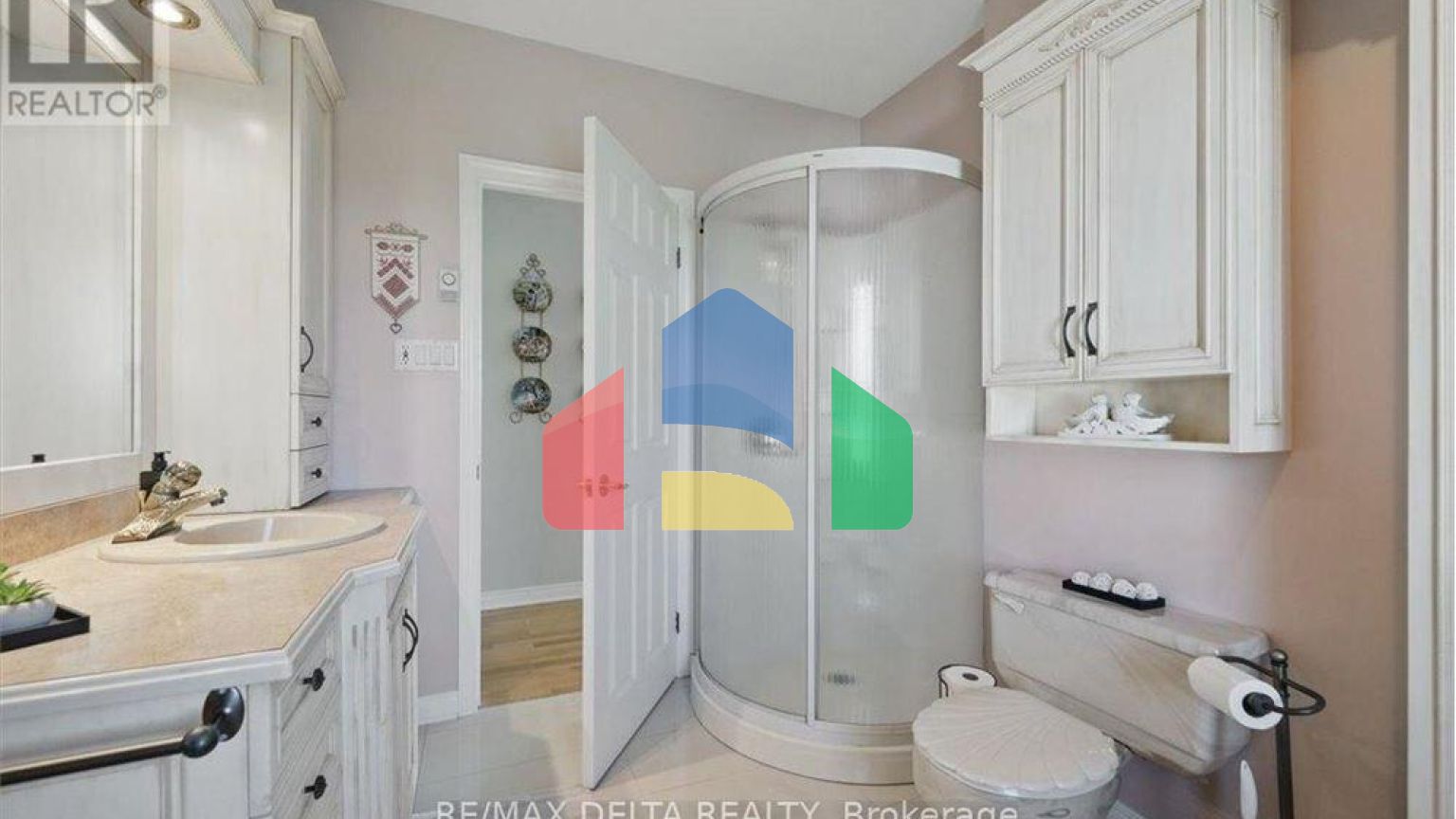 Residential - Single Family Home - Clarence-Rockland, Canada - Canada