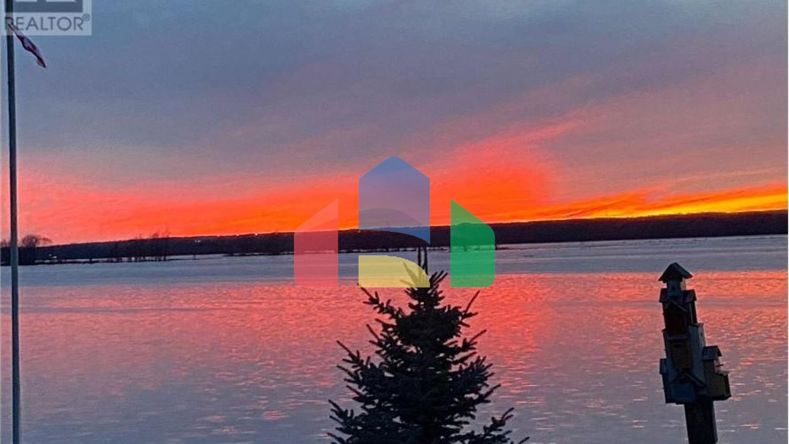 Residential - Single Family Home - Clarence-Rockland, Canada - Canada