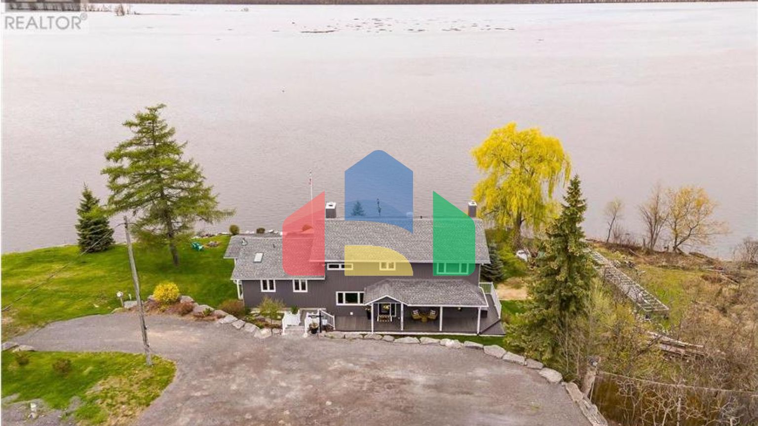 Residential - Single Family Home - Clarence-Rockland, Canada - Canada