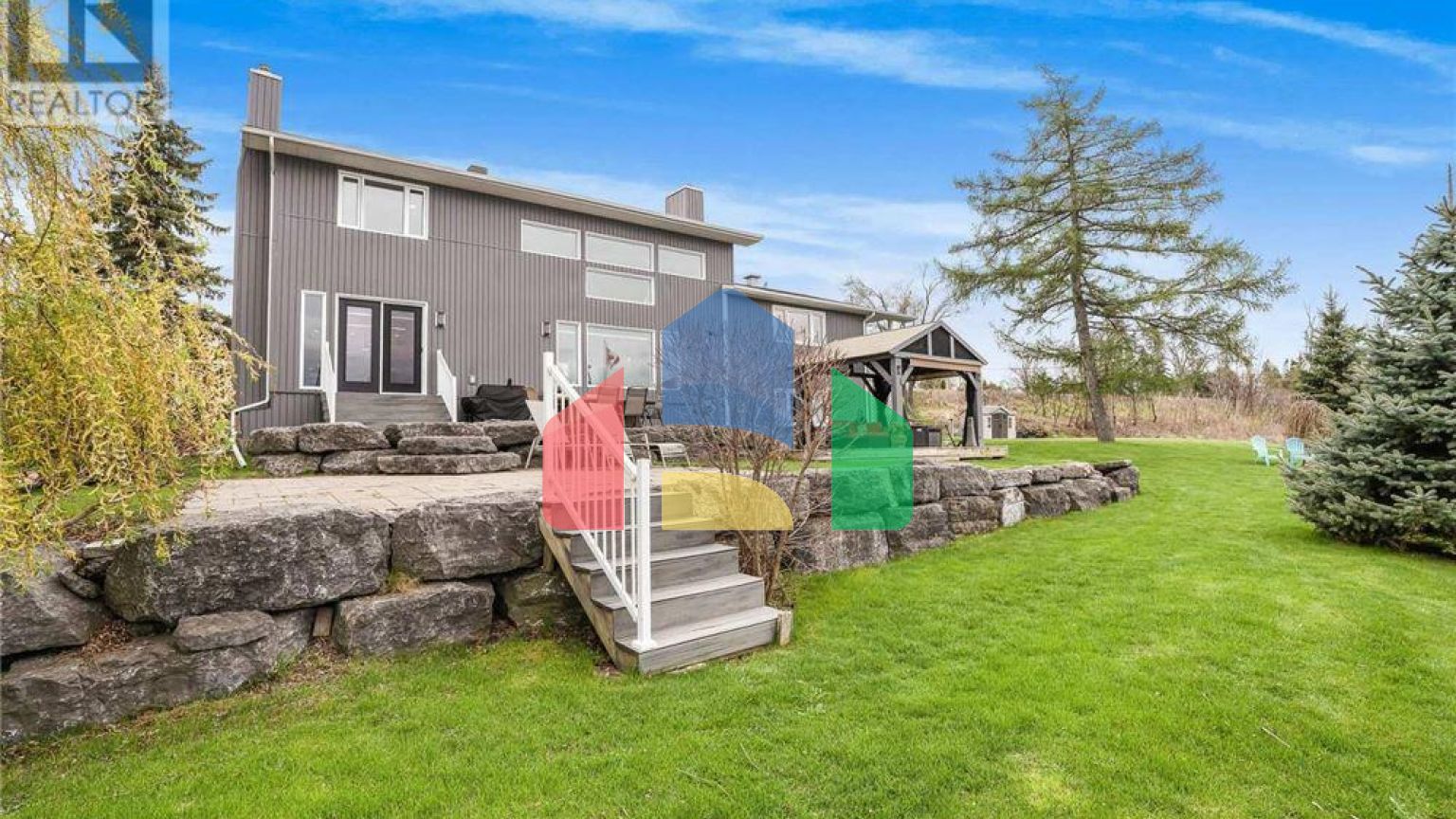 Residential - Single Family Home - Clarence-Rockland, Canada - Canada