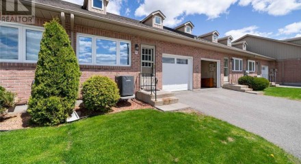 Residential - Condo/Apartment - Scugog, Canada - Canada