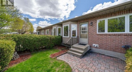 Residential - Condo/Apartment - Scugog, Canada - Canada