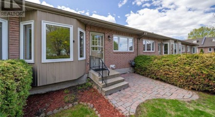 Residential - Condo/Apartment - Scugog, Canada - Canada