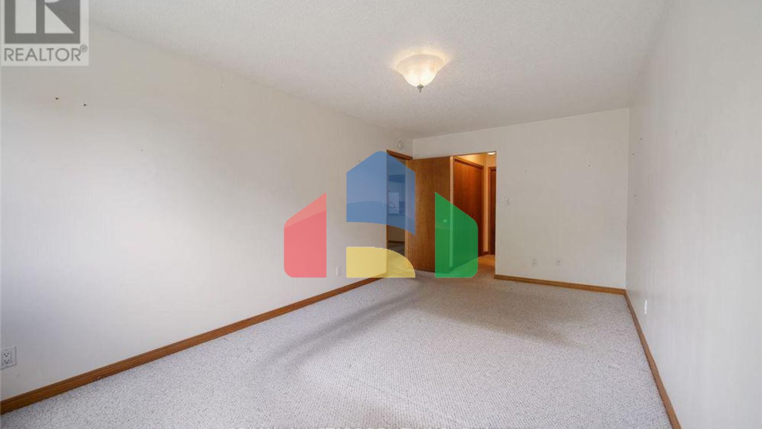 Residential - Condo/Apartment - Scugog, Canada - Canada