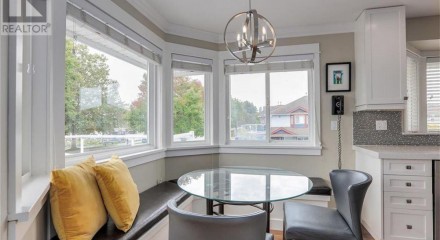 Residential - Single Family Home - New Westminster, Canada - Canada