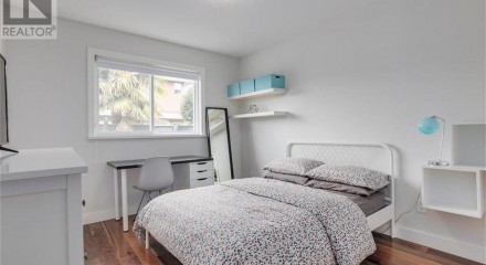 Residential - Single Family Home - New Westminster, Canada - Canada
