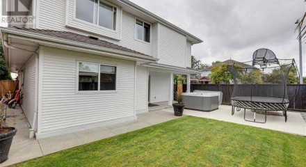 Residential - Single Family Home - New Westminster, Canada - Canada