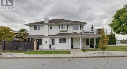 Residential - Single Family Home - New Westminster, Canada - Canada