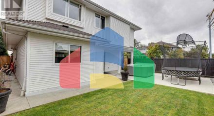 Residential - Single Family Home - New Westminster, Canada - Canada